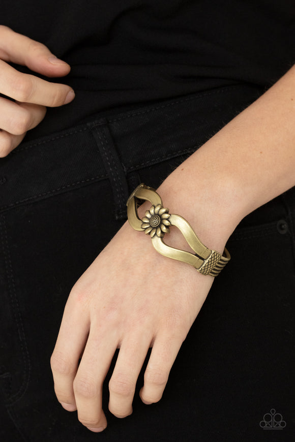 Let A Hundred SUNFLOWERS Bloom - Brass Bracelet – Paparazzi Accessories