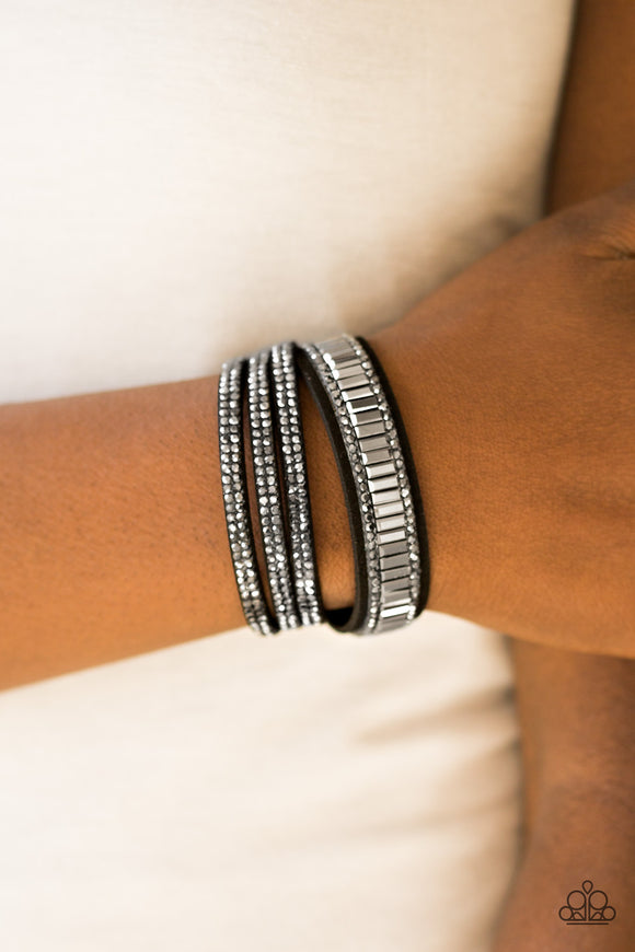 Just In SHOWTIME - Black Bracelet – Paparazzi Accessories