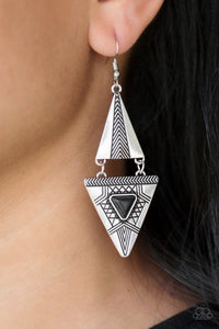 El Paso Edge - Black Earrings – Paparazzi Accessories