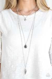 Fly The Coop - Black Necklace – Paparazzi Accessories