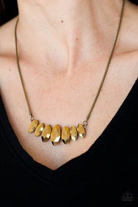 Leading Lady - Brass Necklace – Paparazzi Accessories