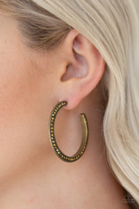 Dazzling Diamond-naire - Brass Earrings – Paparazzi AccessoriesDazzling Diamond-naire - Brass Earrings – Paparazzi Accessories