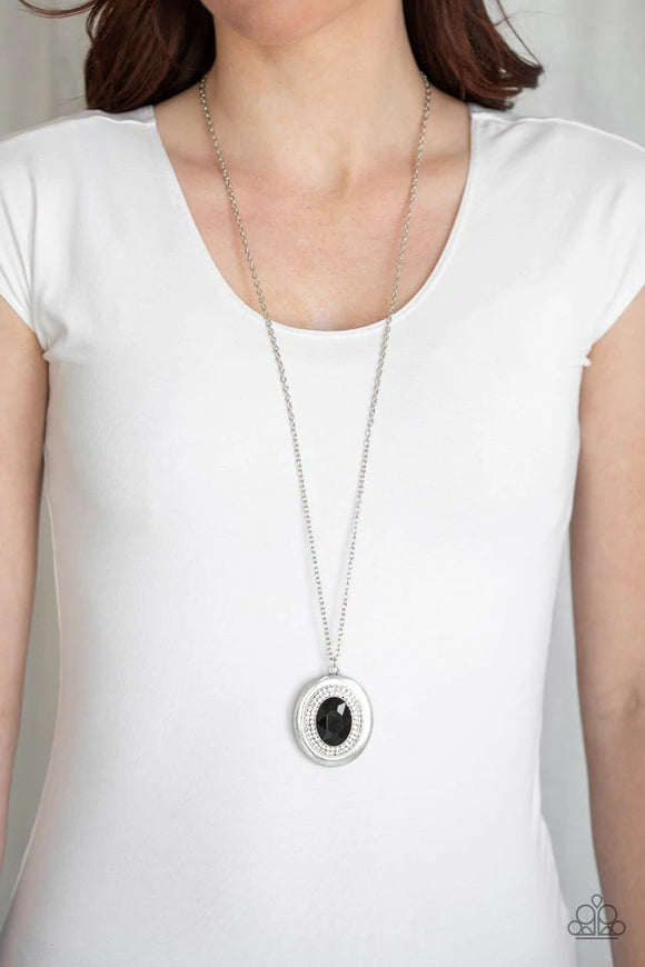 Castle Couture - Black Necklace – Paparazzi Accessories