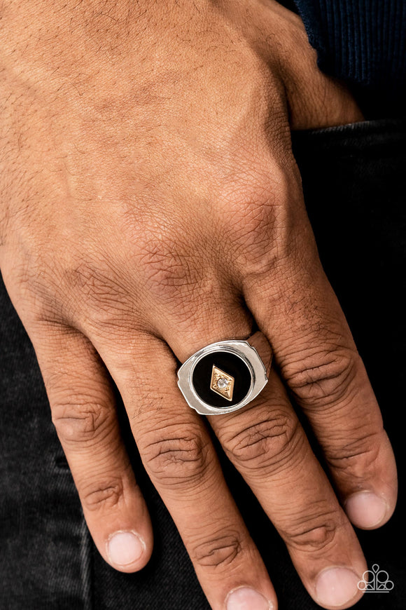 Alumni - Black Ring – Paparazzi Accessories