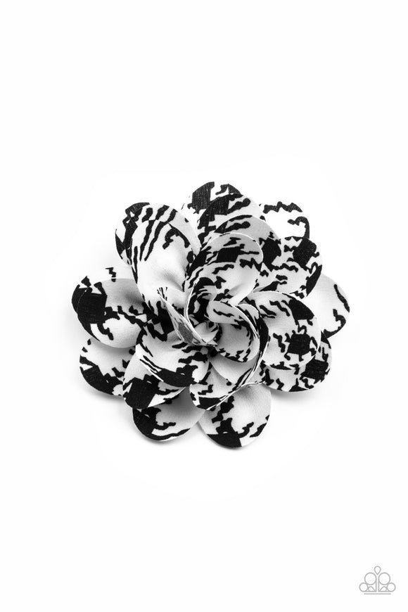 Patterned Paradise - White Hairclip – Paparazzi Accessories