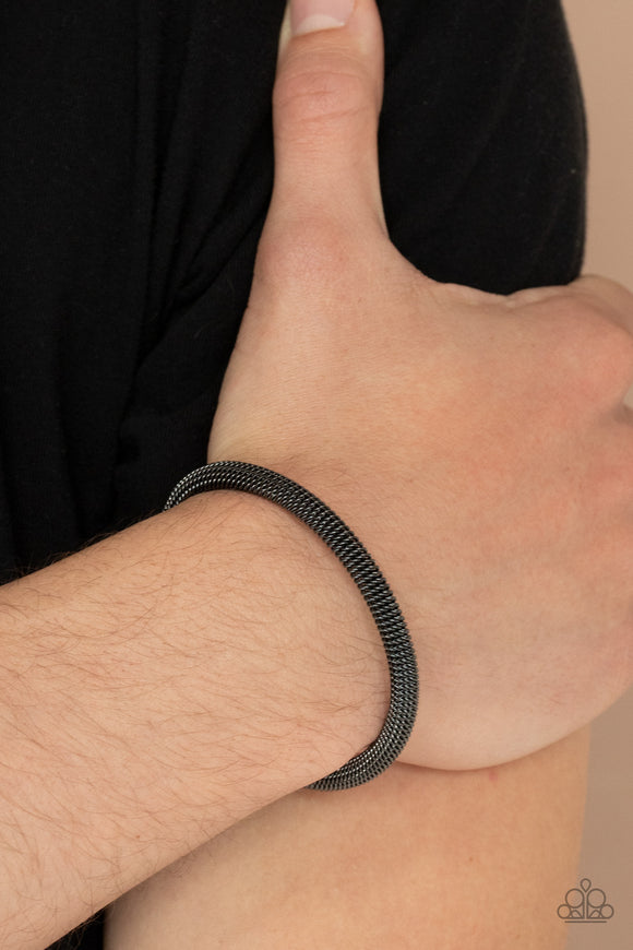Metro Machiavellian - Black  Bracelet – Paparazzi Accessories