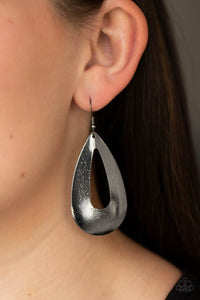 Hand It OVAL! - Black Earrings – Paparazzi Accessories