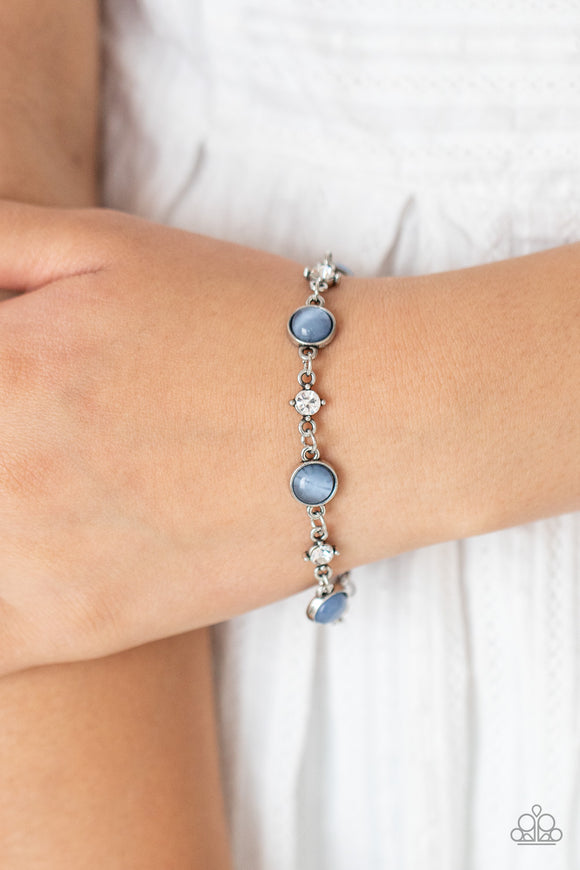 Use Your ILLUMINATION - Blue Bracelet – Paparazzi Accessories