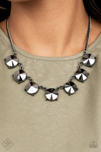 The SHOWCASE Must Go On - Gunmetal Necklace – Paparazzi Accessories