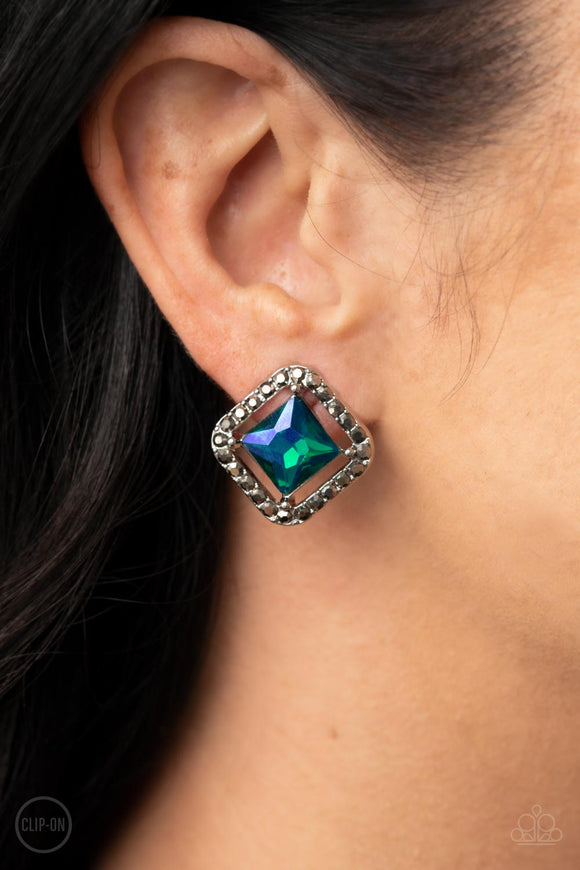 Cosmic Catwalk - Green Earrings – Paparazzi Accessories