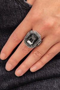 A Royal Welcome - Silver Ring – Paparazzi Accessories