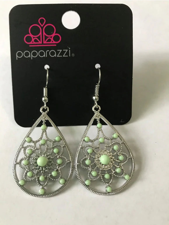 A Flair For Fabulous - Green Earrings – Paparazzi Accessories